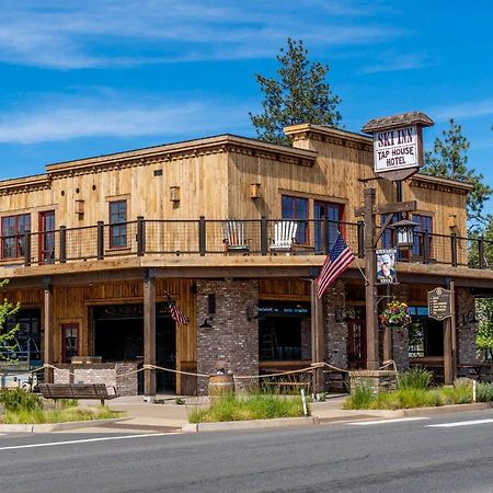 Ski Inn Taphouse Hotel Sisters Luaran gambar